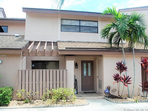 2nd image of 2653 NW 42nd Ave #1221E