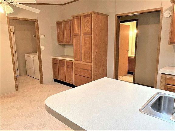 2nd image of 62 Bernina Ct