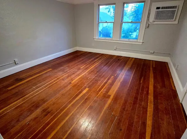 920 U St, Sacramento, CA 95818
