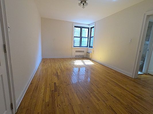 5th image of 68-09 Booth St #3A