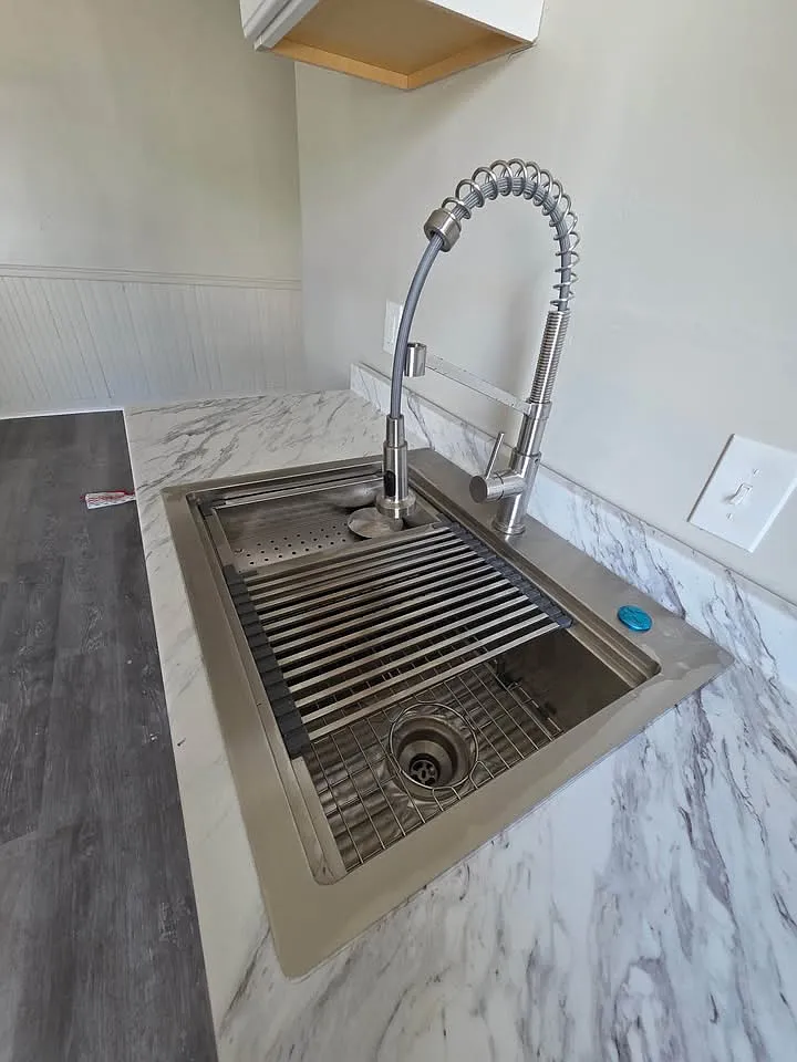 2 bed, 1000 sqft, $1,595 — Photo 3