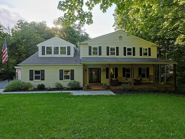 7339 Drake Rd, Cincinnati, OH 45243