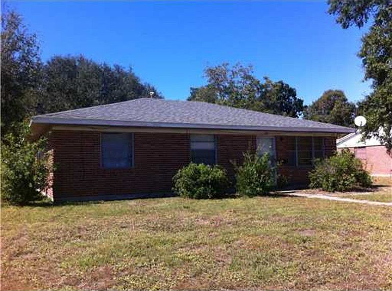 2nd image of 607 Academy Dr