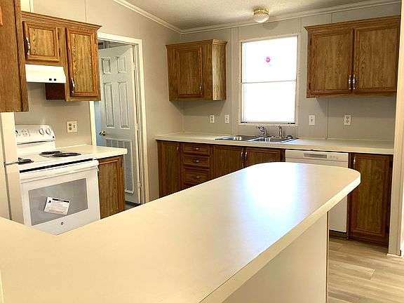 5th image of 49471 Wintergreen Dr #453