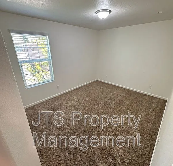 451 Ashwick Loop — Photo 17