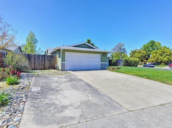8700 Sturgeon Way, Sacramento, CA 95826