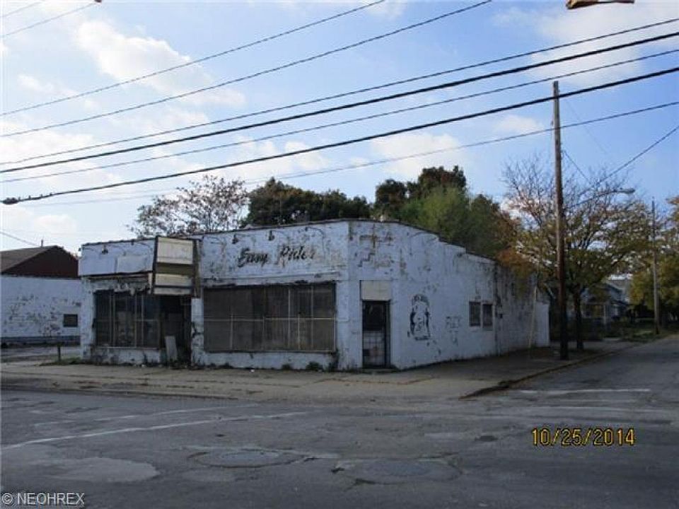 2nd image of 3974 E 131st St