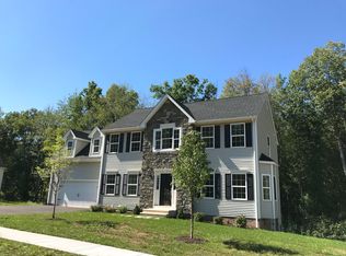 7 Dylan Dr, Suffield, CT 06078