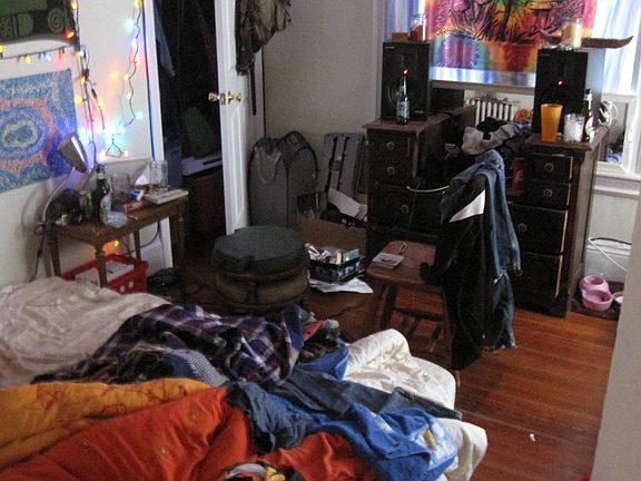 4th image of 18 Ashford St #3