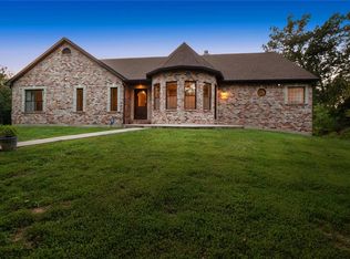 30 Hoffman Hills Dr, Wentzville, MO 63385