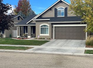 800 Harvest Way, Middleton, ID 83644