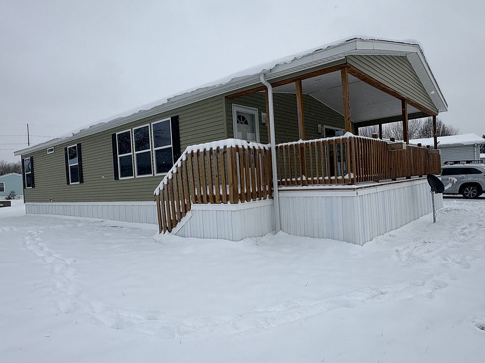1st image of 2050 Four Seasons Dr #D35