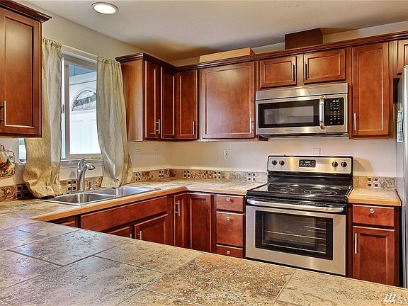 2nd image of 17201 6th Avenue Ct E
