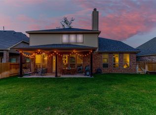 9107 Lacombe Ln, Tomball, TX 77375