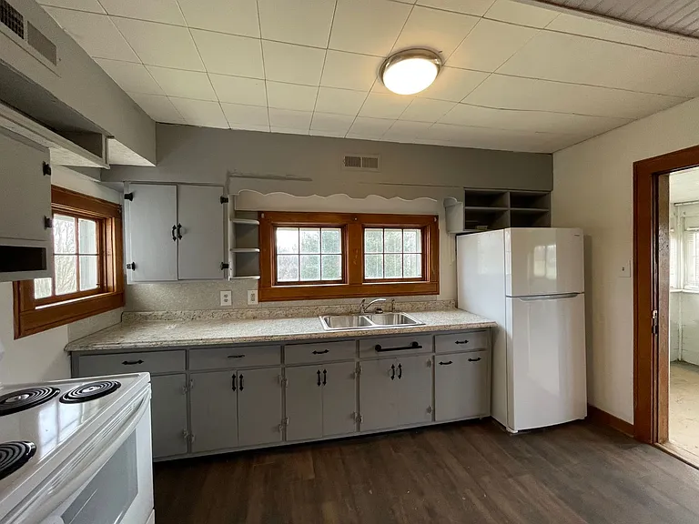 555 Hopewell Rd — Photo 10