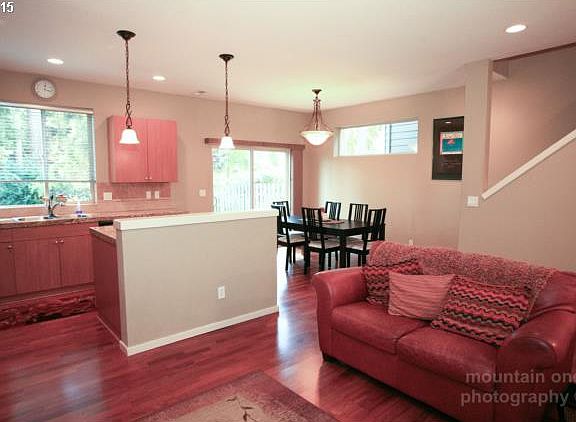 2nd image of 8030 SE Sporri Ln