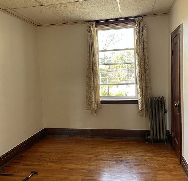 1st image of 7105 Saint John St #0