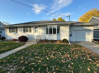 209 3rd St SW, Stewartville, MN 55976