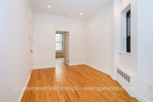 Rented by Copperwood Real Estate | media 13