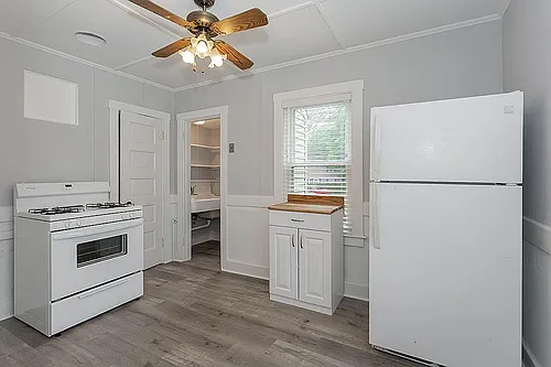 12 Kilby St #12 Photo 1