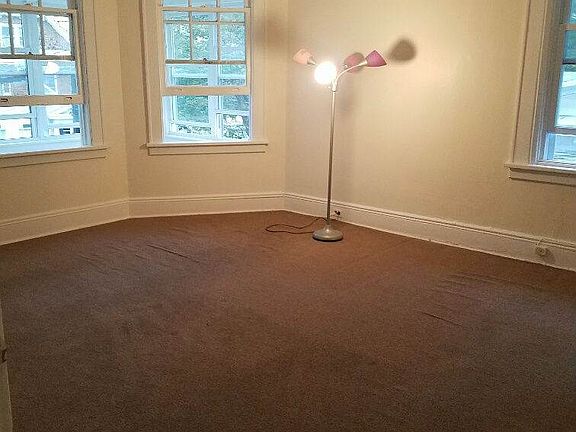langdon living rm