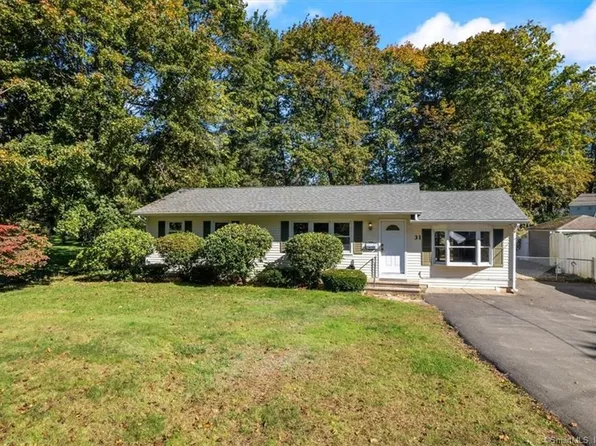 31 Preble Drive, Guilford, CT 06437