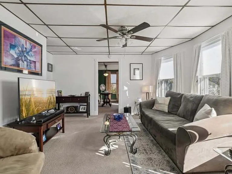 41 Kinsman St #41 — Photo 4