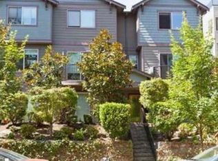 1715 18th Ave UNIT B, Seattle, WA 98122
