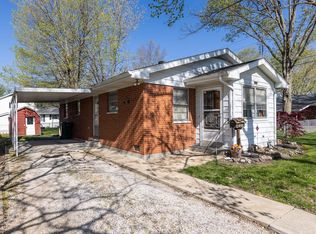 207 N 2nd St, Mascoutah, IL