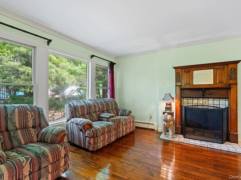 13 Whitney Cir — Photo 10