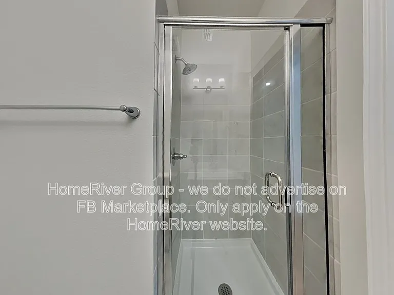 425 Leopold Trl — Photo 18