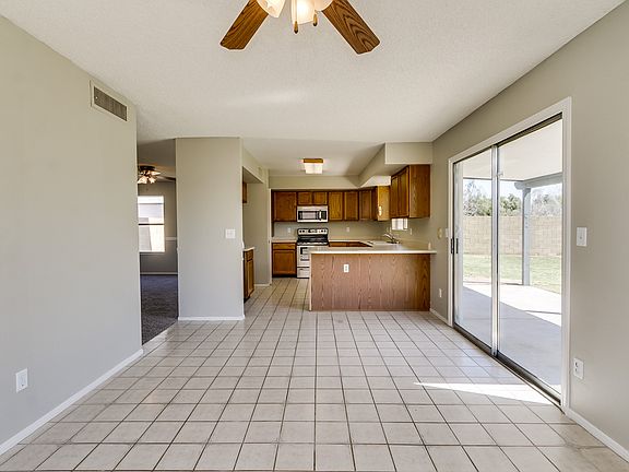 3rd image of 4719 W Taro Dr