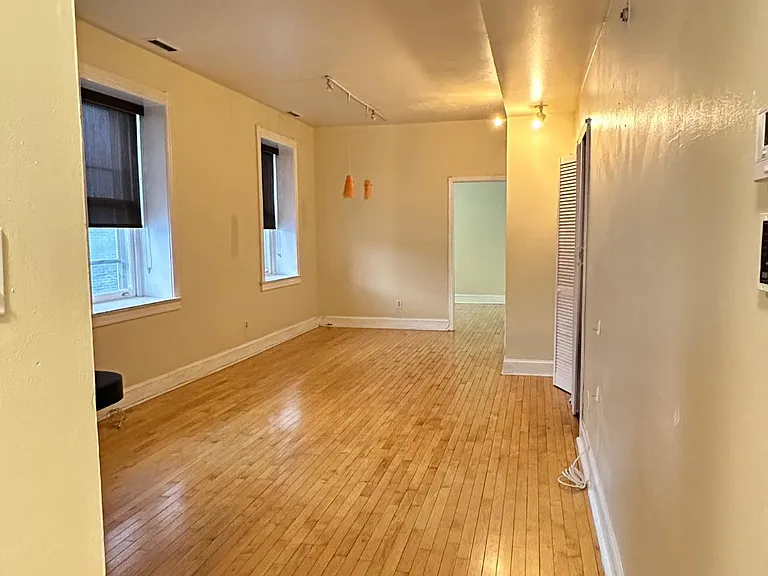 126 Arch St — Photo 5