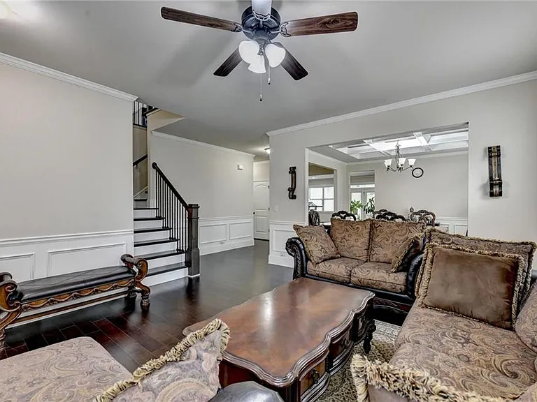 2205 Copperfield Dr — Photo 4