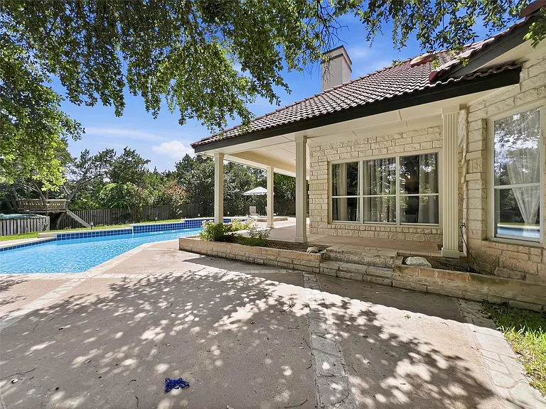 6 Candleleaf Ct — Photo 3
