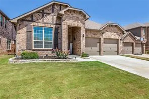 1913 Ridge Creek Ln Photo 1