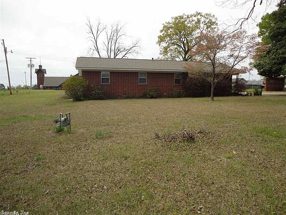 2nd image of 634 N Park Dr