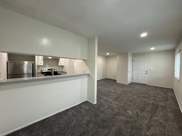 Lake View Terrace, 3116 Lake Dr APT 40, Marina, CA 93933