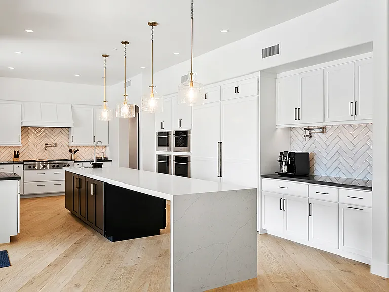 6718 E San Juan Ave — Photo 10