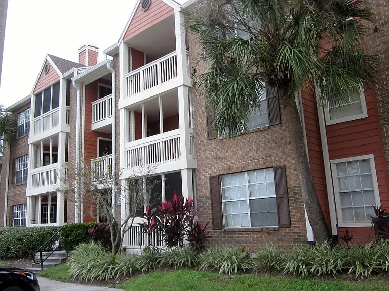 10200 Gandy Blvd N #514 — Photo 3