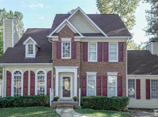 6 Hertford Pl, Durham, NC 27703