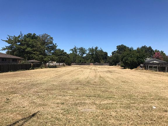 3rd image of 2940 Jefferson Blvd