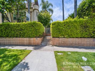 451 N Sycamore Ave, Los Angeles, CA 90036