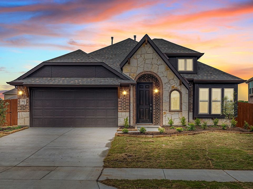 1st image of 3816 Noblewood Dr