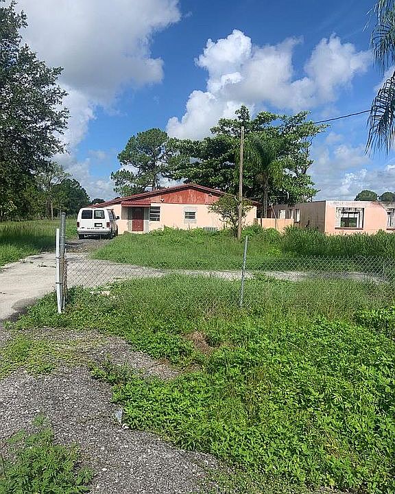1st image of 366 Bald Cypress Ave