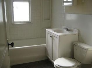 8620 S Marquette Ave APT 1F, Chicago, IL 60617