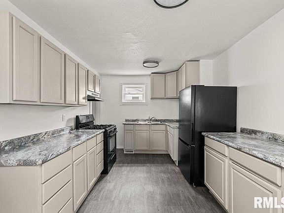 3rd image of 4527 15th Ave