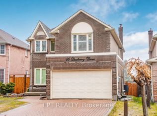 40 Dewberry Dr, Markham, ON L3S2S3