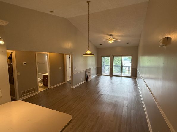 22 Richwood Rd #B7