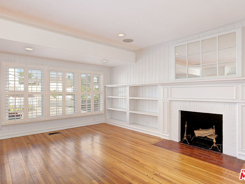 1st image of 1060 Stanford St
